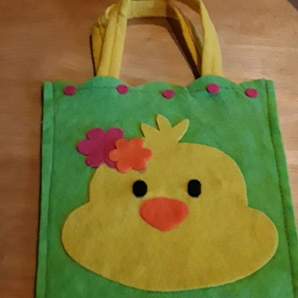 EASTER BAG -- FELT.
